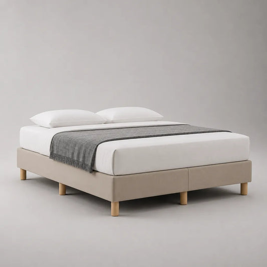 Polsterbett ohne Kopfteil, Doppelbett mit Stoffbezug und Holzfüßen, Beige/Natur, 180 × 200 cm